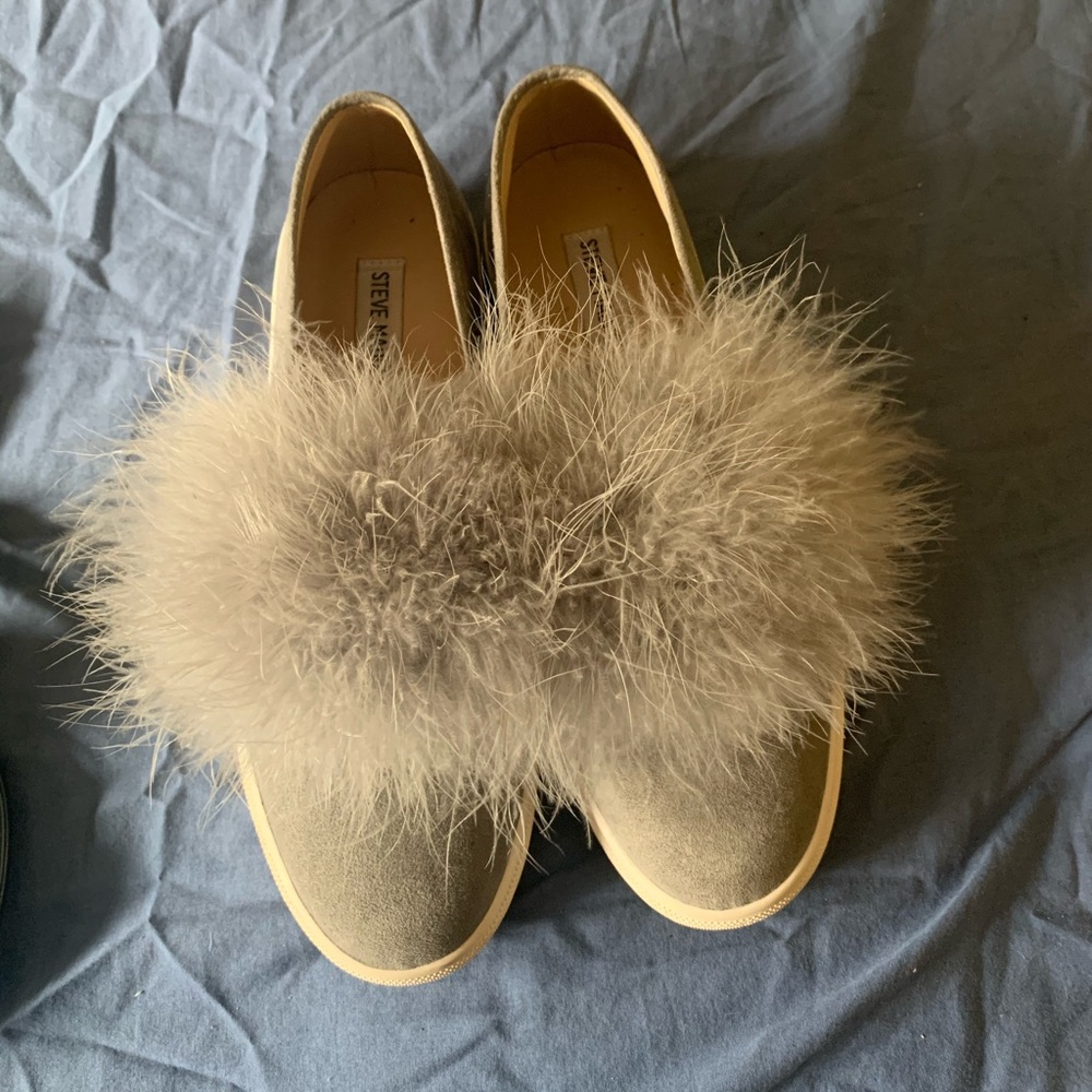 ‼️SOLD - Steve Madden fluff slip on - Picture 1 of 5